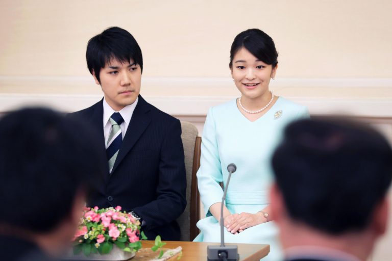 眞子さま、結婚後は新居に1