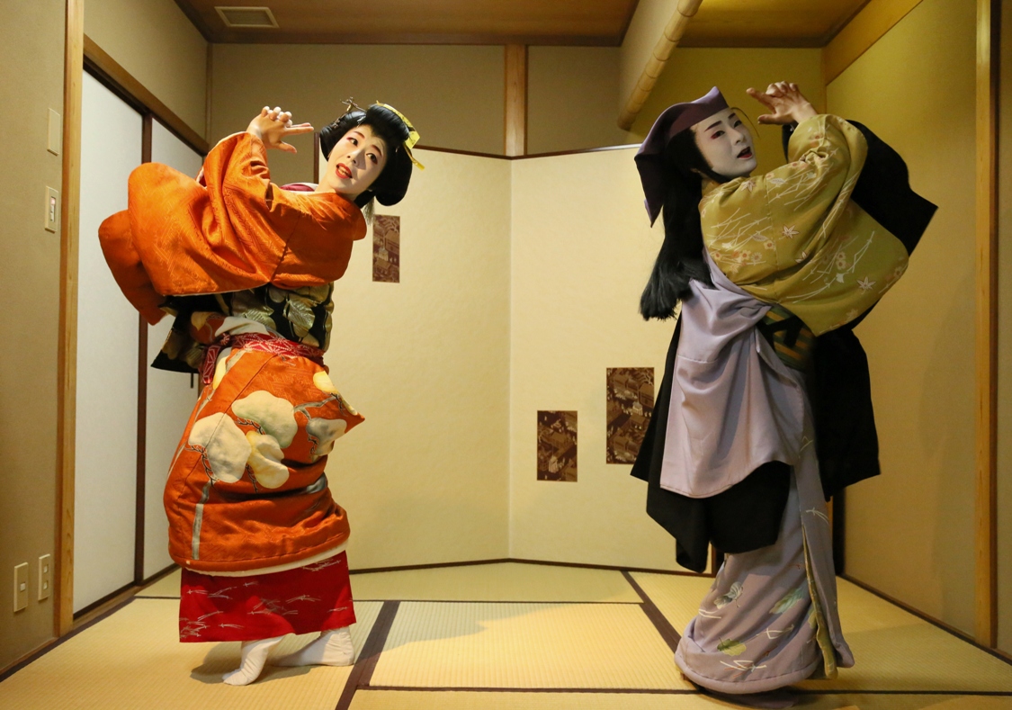 A Foreigners Guide to Enjoying Kyotos Geisha Performances JAPAN Forward