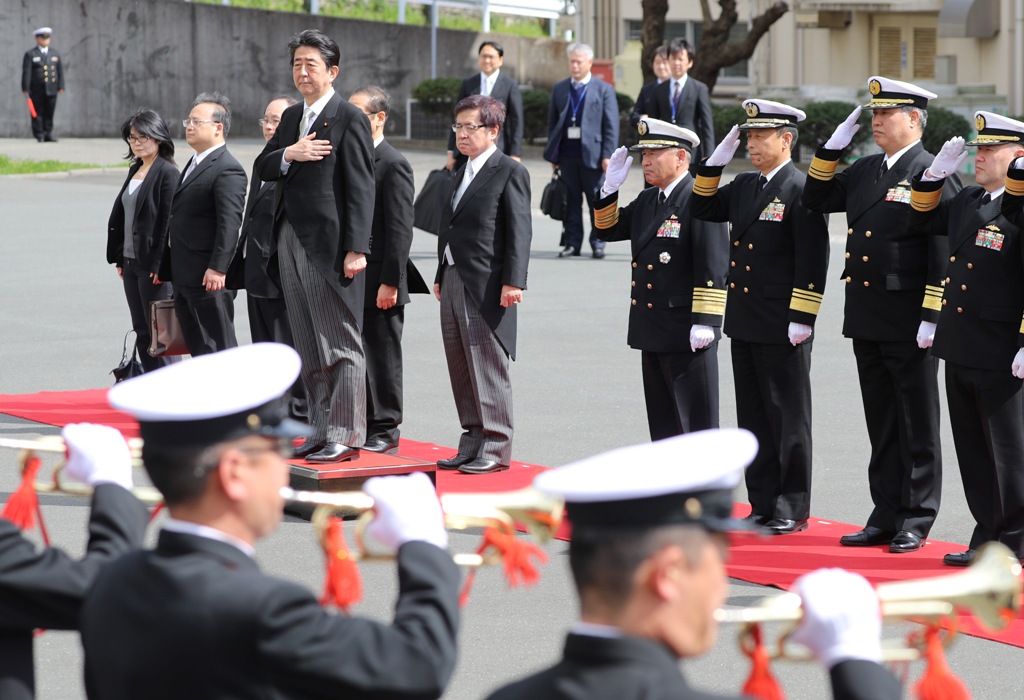 Prime Minister Abe at Yokosuka base.