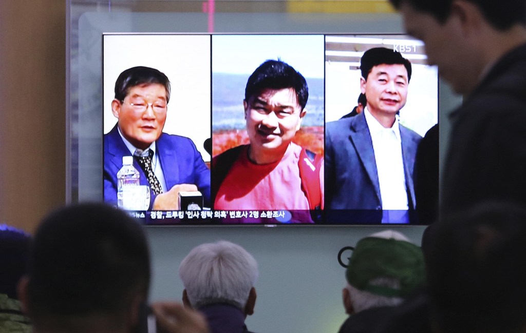 3 US citizens detained by North Korea released