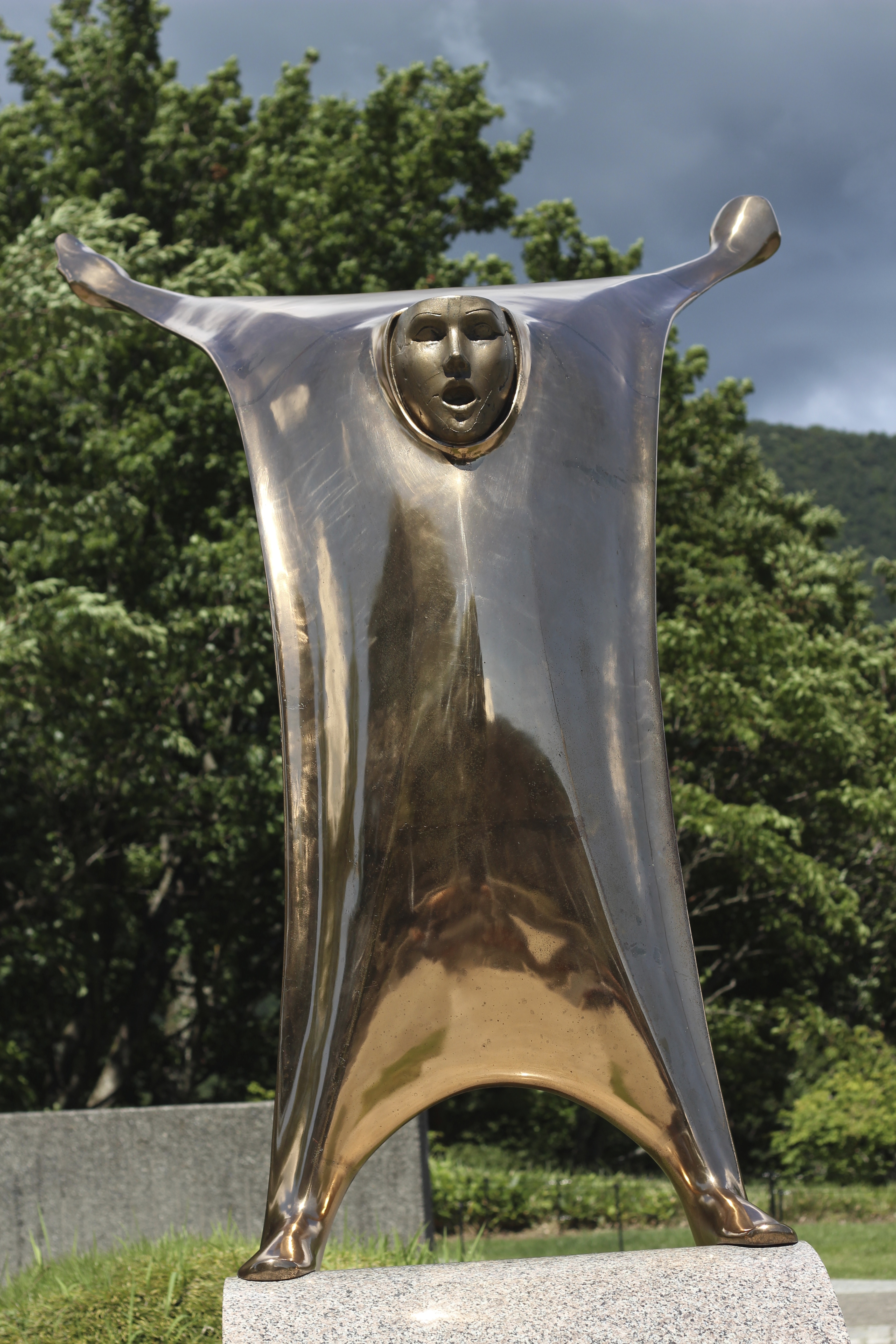Hakone Open-Air Museum Offers Unique Experience of the Region