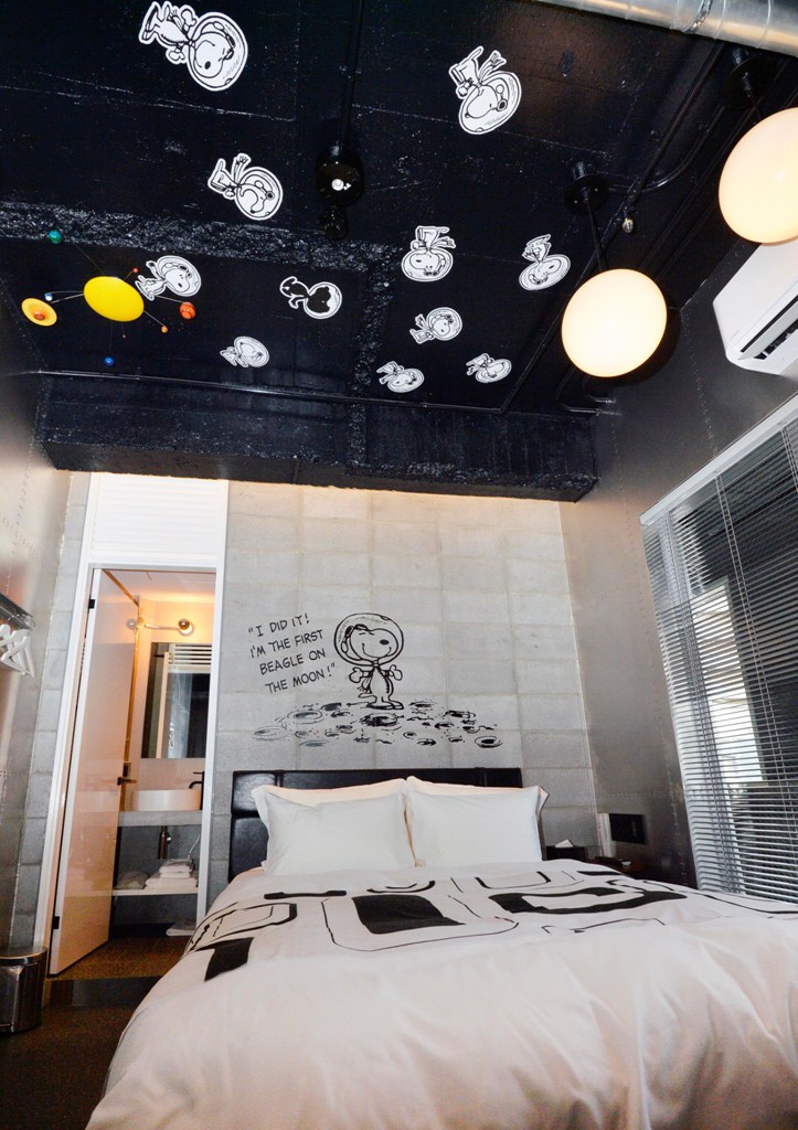 Where to stay in Kobe? The New PEANUTS HOTEL!