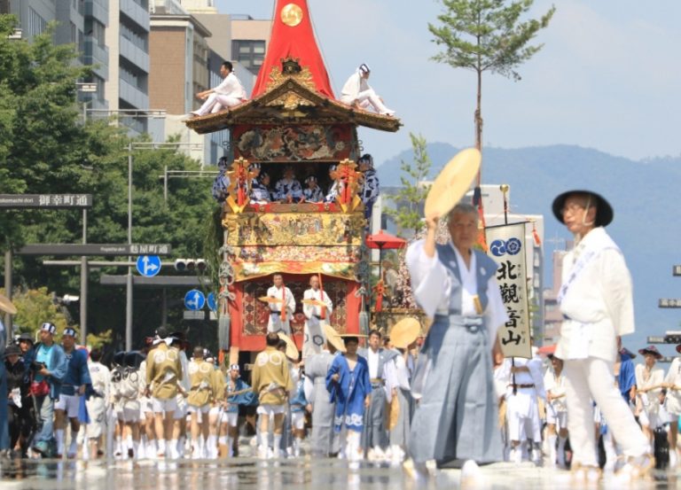 Gion Festival Yamaboko Parade | JAPAN Forward