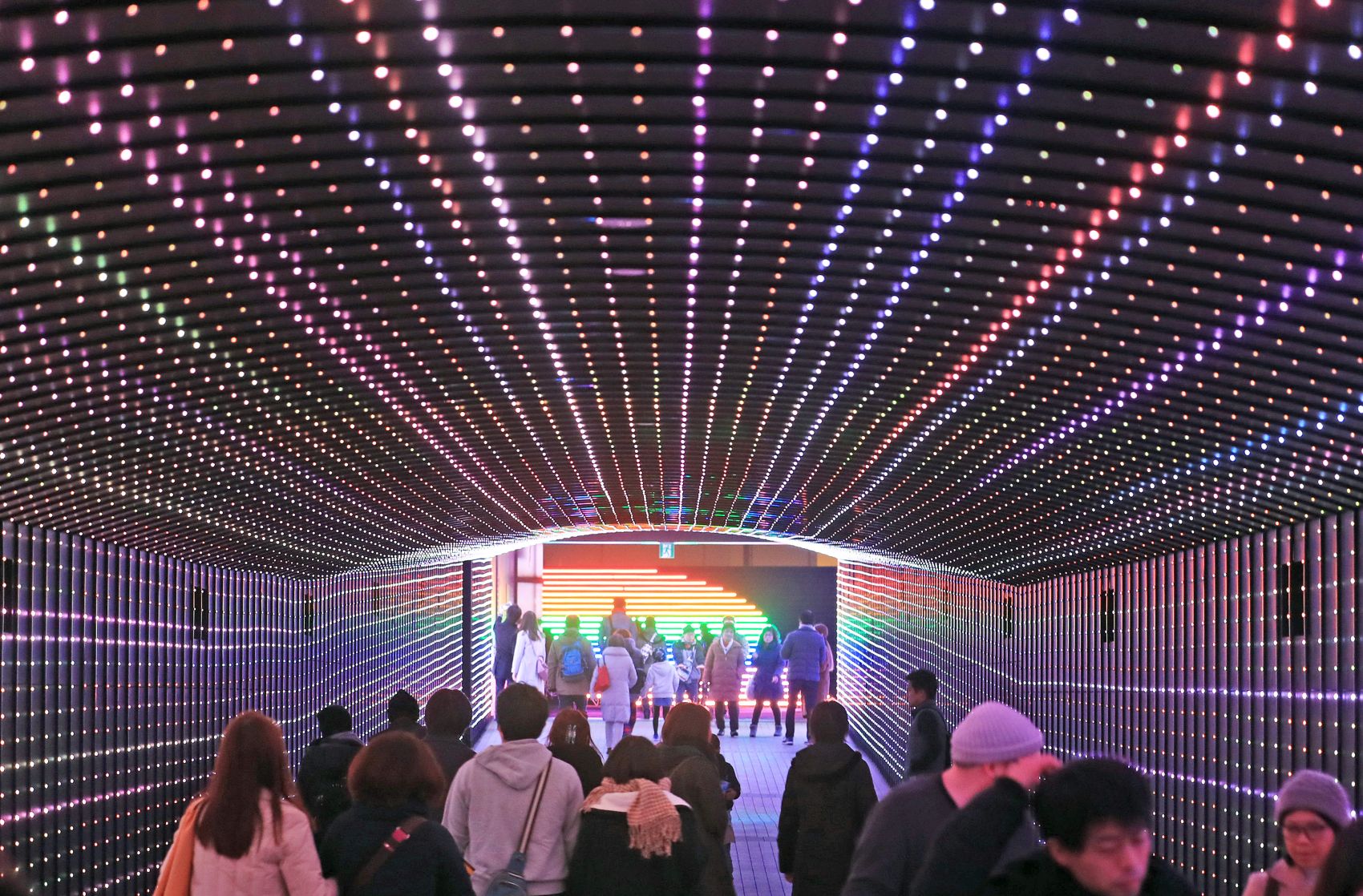 Tokyo Mega Illumination: ‘Oi Racecourse’ Dazzles With Unusual Light Installation