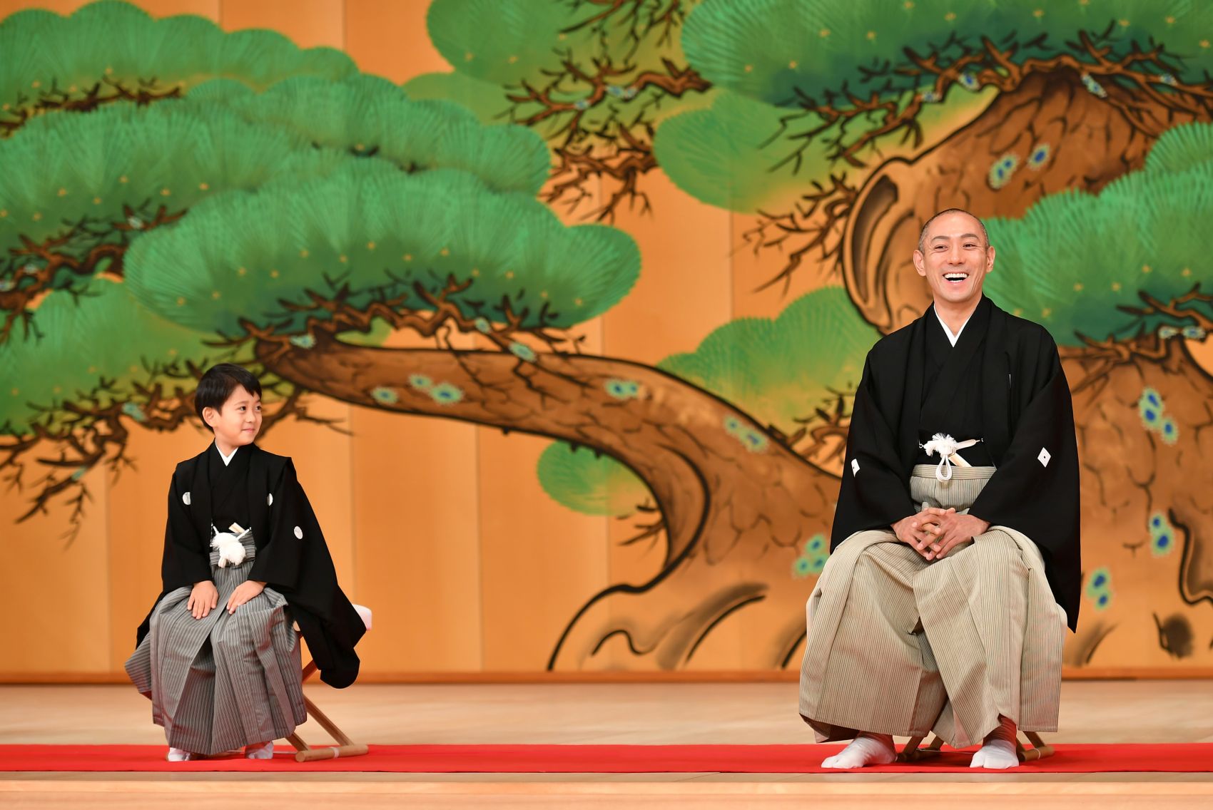 Resurrection of ‘Ichikawa Danjuro’ Ignites Kabuki Fans