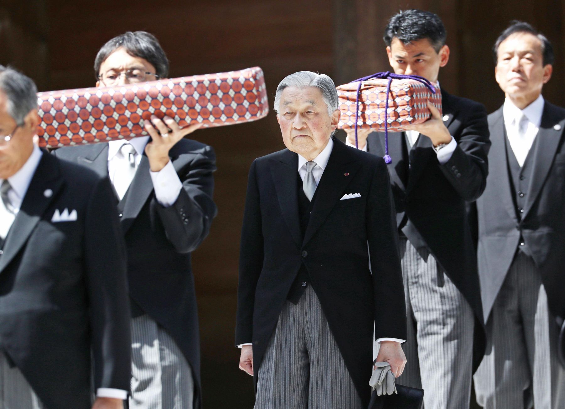 Japan Emperor at Ise Shrine Last Visit in Heisei Era 001
