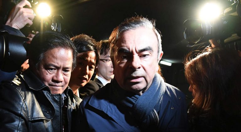 Japan Ghosn Arrest 004