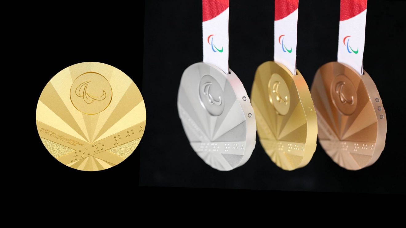 2020 Paralympic Games Medals Feature Japanese Folding Fan Designs ...