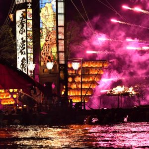 Beautiful Japan | Lanterns Over the Dark Sea Create Dreamlike Kiriko Festival on Noto Peninsula