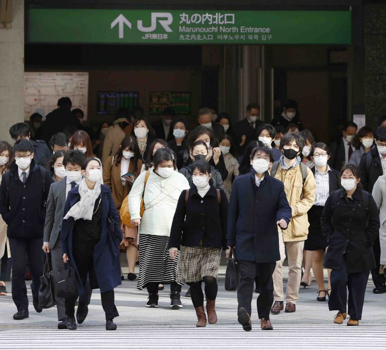 Life in Tokyo under Coronavirus outbreak 040