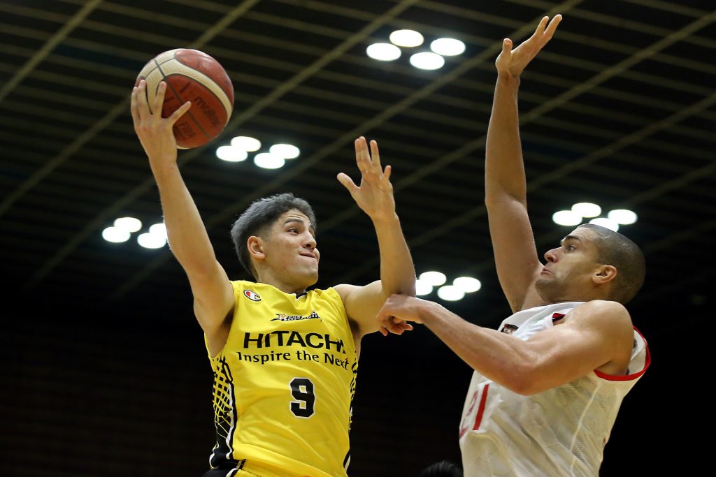 RYUKYU GOLDEN KINGS v Sunrockers Shibuya - B League - 3 minute game -  Courtside 1891