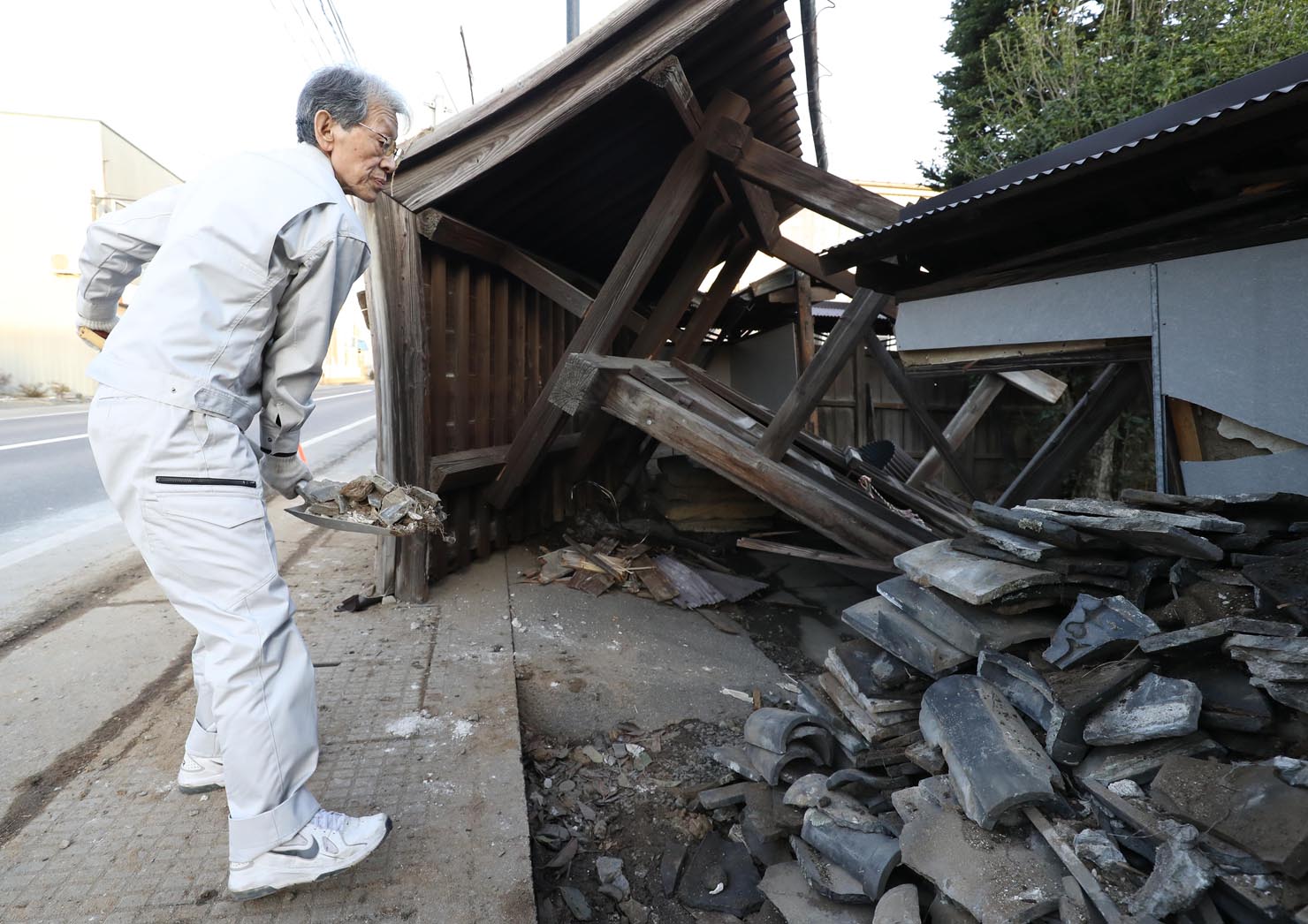 Fukushima Earthquake Feb 134 | JAPAN Forward