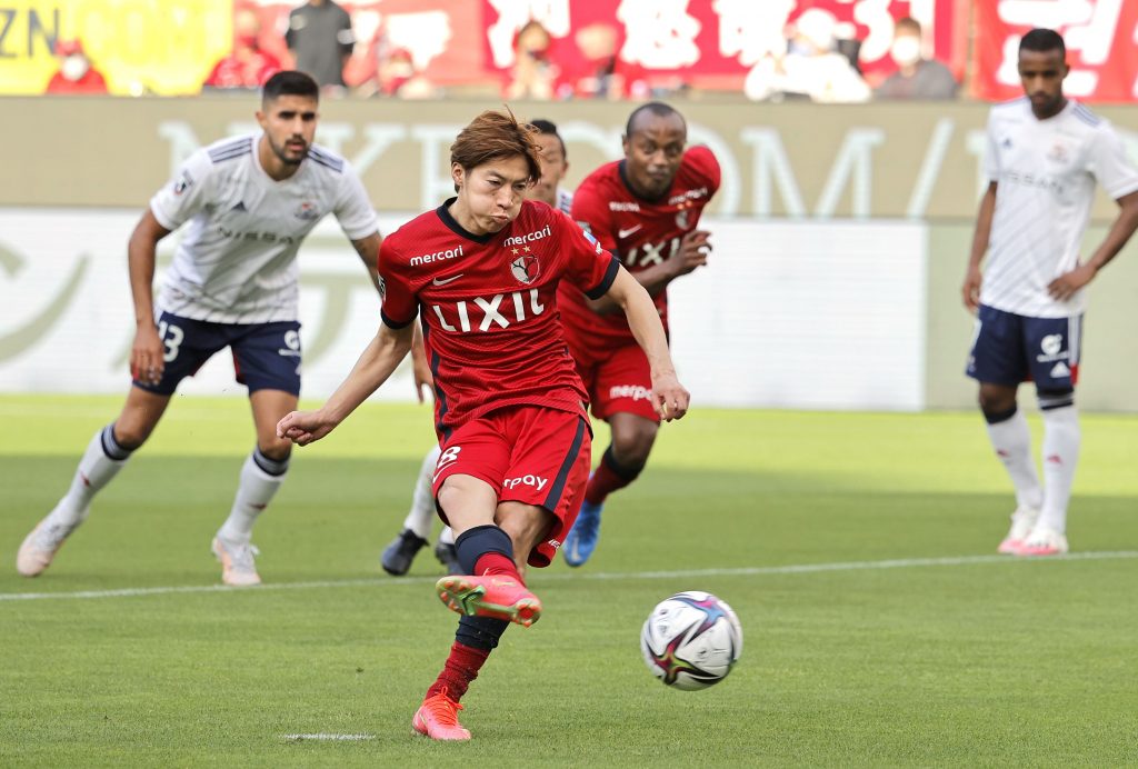 Japan Sports Notebook Antlers End Marinos 11 Match Unbeaten Streak Japan Forward