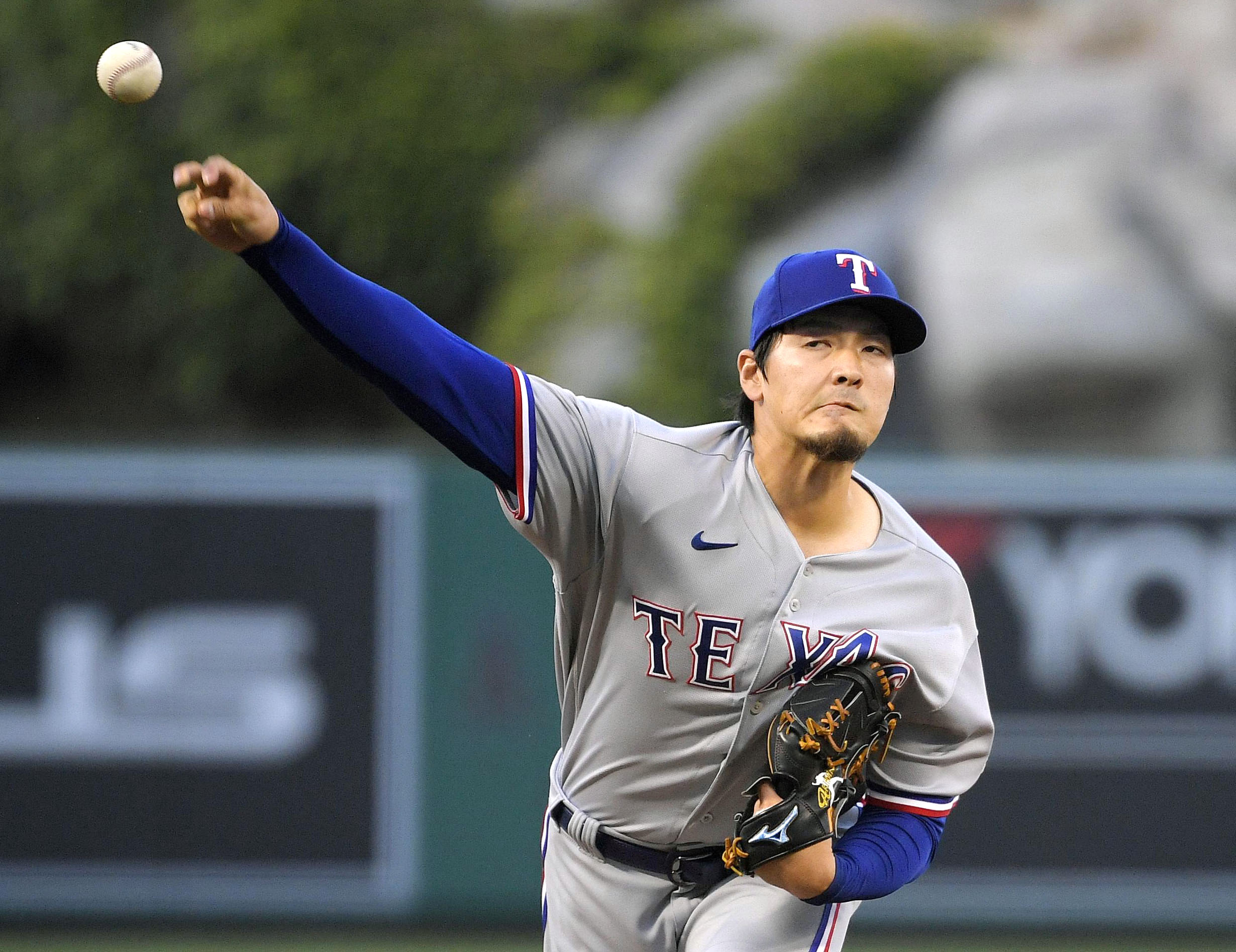 Kohei Arihara adjusting to life with Rangers during his first MLB spring  training