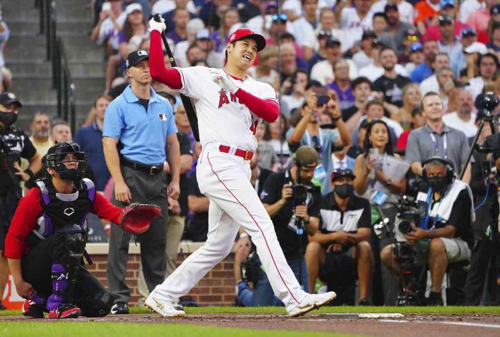 Angels' Shohei Ohtani falls to Juan Soto in Home Run Derby duel