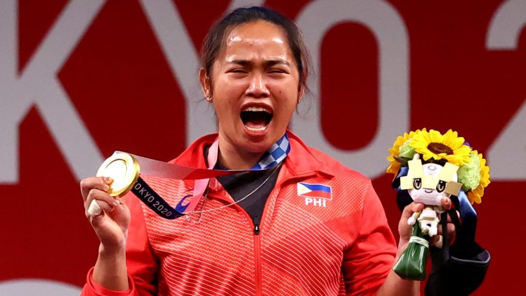 FILE PHOTO: Weightlifting - Women's 55kg - Medal Ceremony