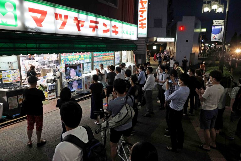 Tokyo Olympics Street TV Viewing