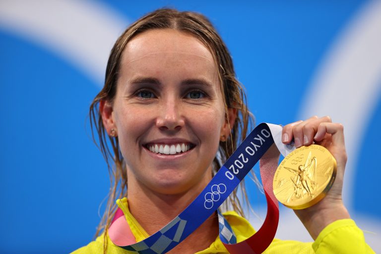 Swimming - Women's 50m Freestyle - Medal Ceremony