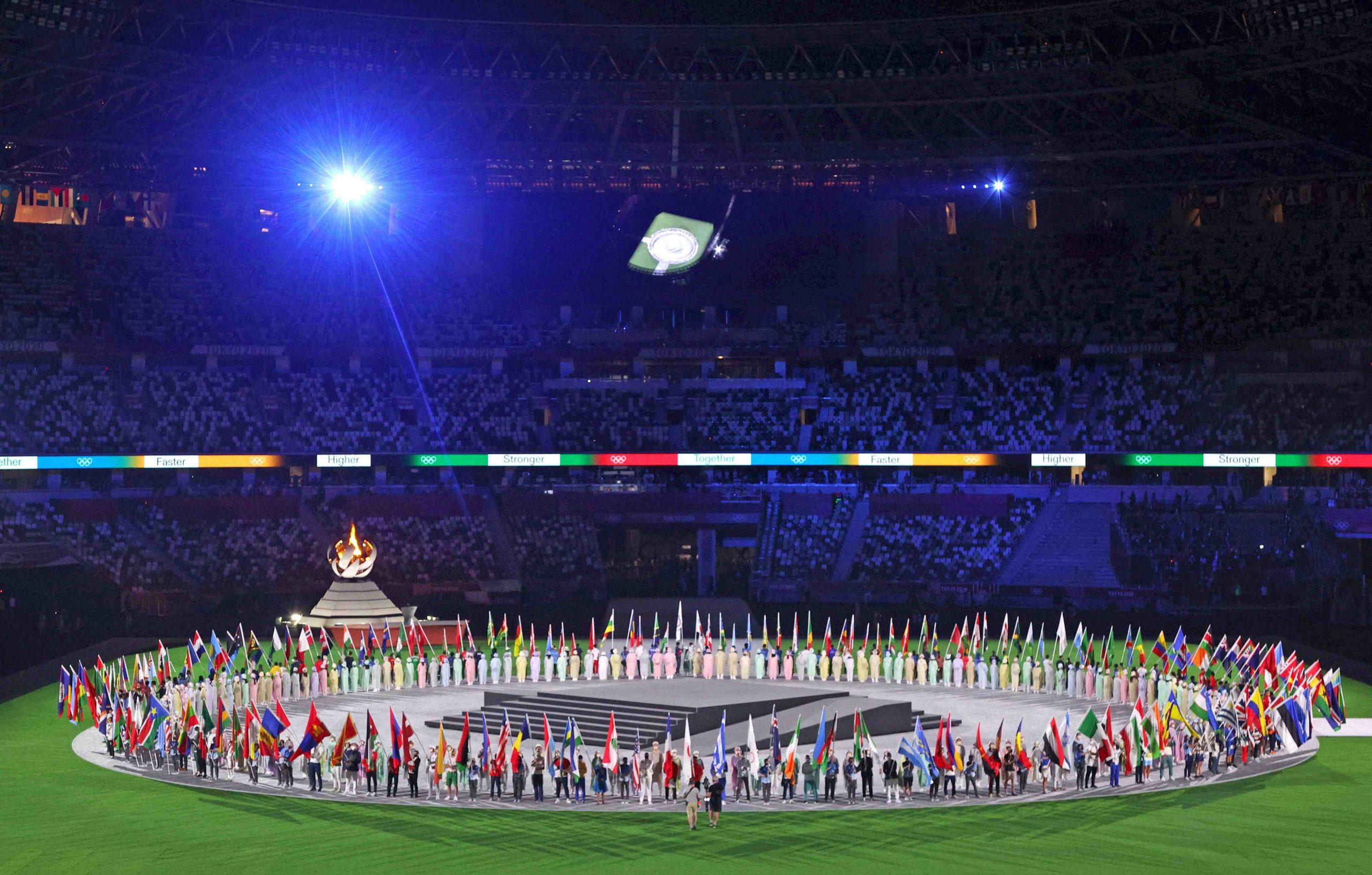 Tokyo Olympics Closing Ceremony 012 JAPAN Forward