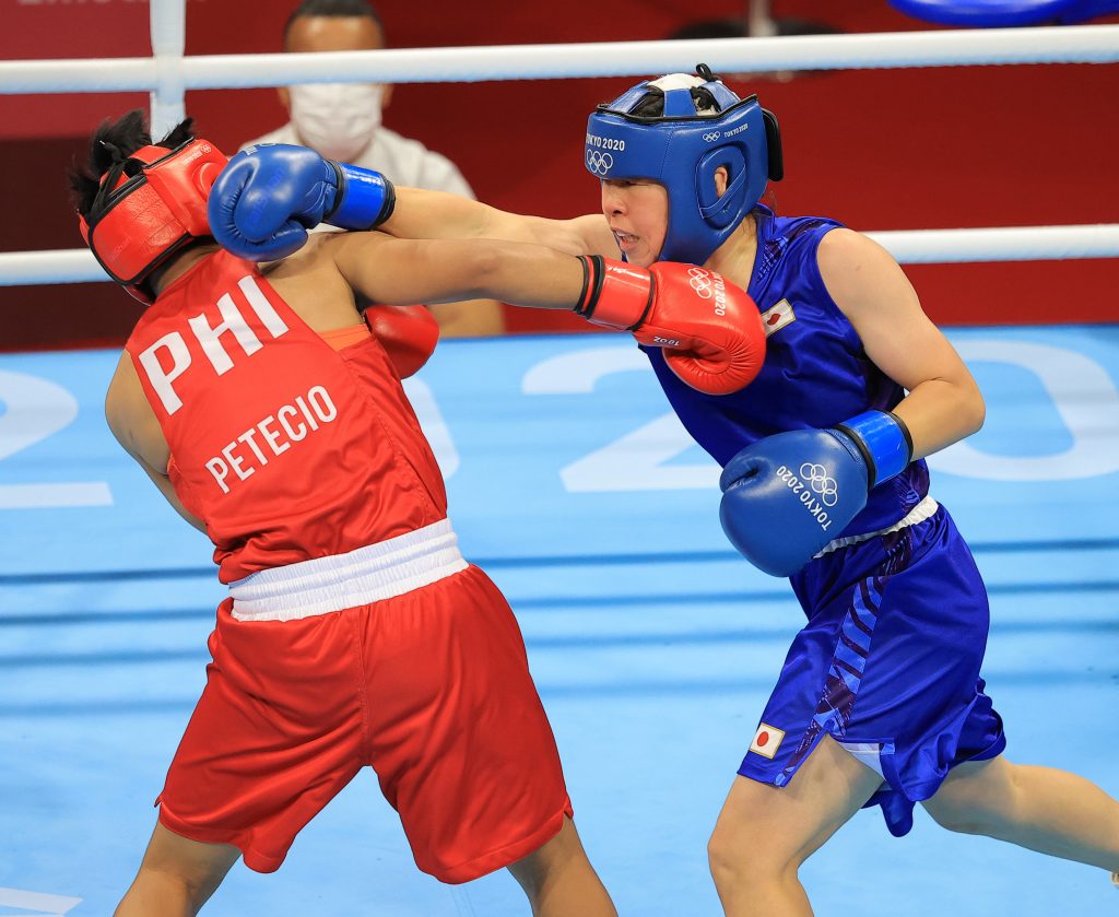 BOXING Sena Irie Captures Women's Featherweight Gold Medal JAPAN