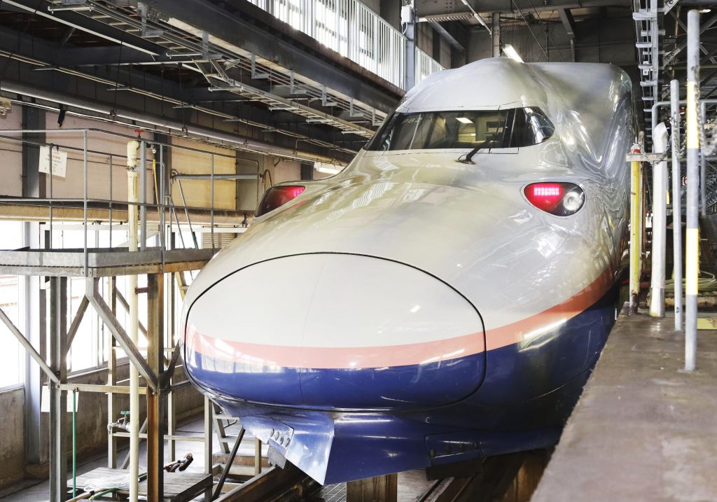 Tokyo farewells Japan's only double-decker Shinkansen with a