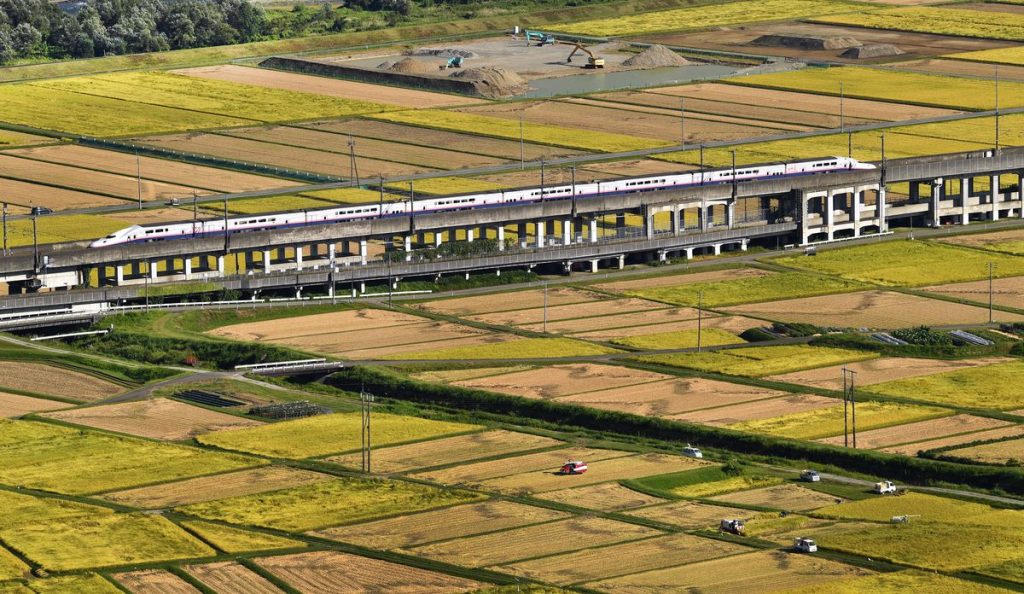 Tokyo farewells Japan's only double-decker Shinkansen with a