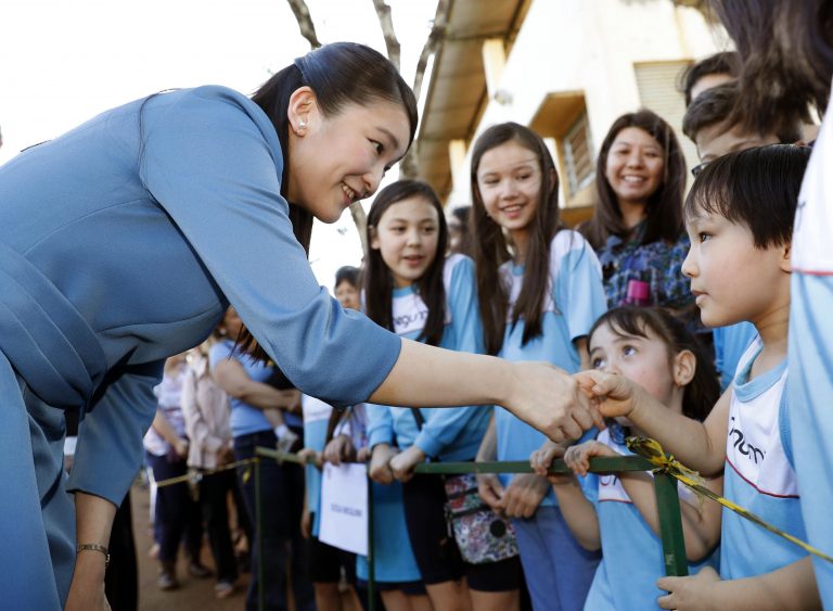 Princess Mako and Kei Komuro 017