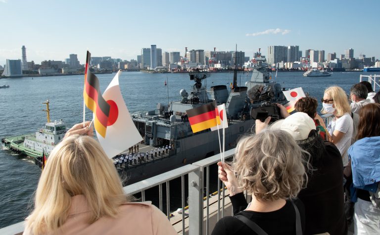 German Navy Strengthens Indo-Pacific Presence with 1st Port Call in Japan in 20 Years