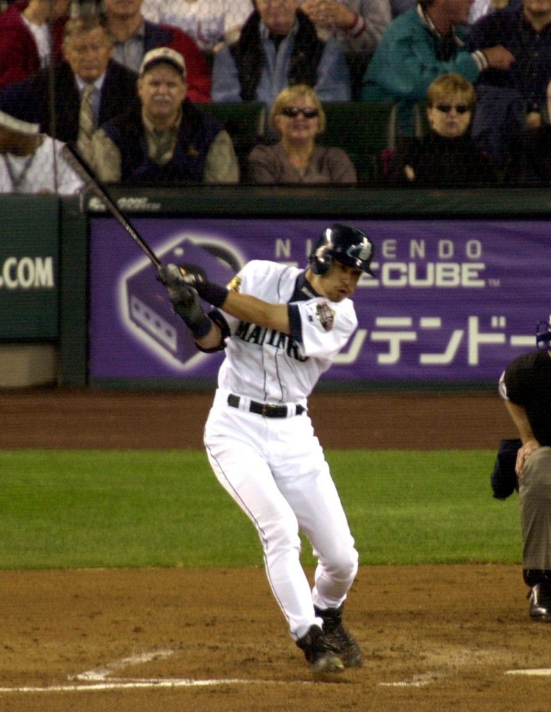 JAPAN SPORTS NOTEBOOK] All-time great Ichiro Suzuki Enters Mariners Hall of  Fame