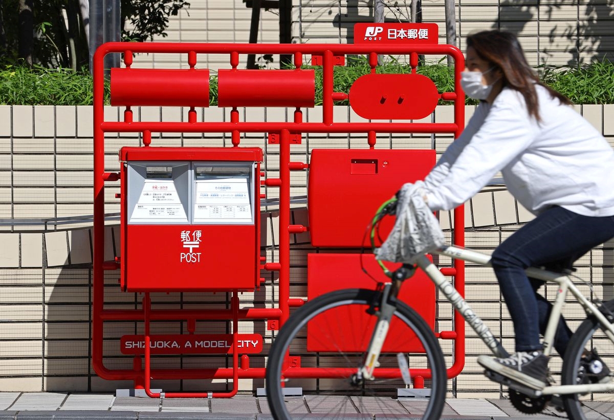 Hidden Wonders of Japan Check Out This Mailbox Ready for You To