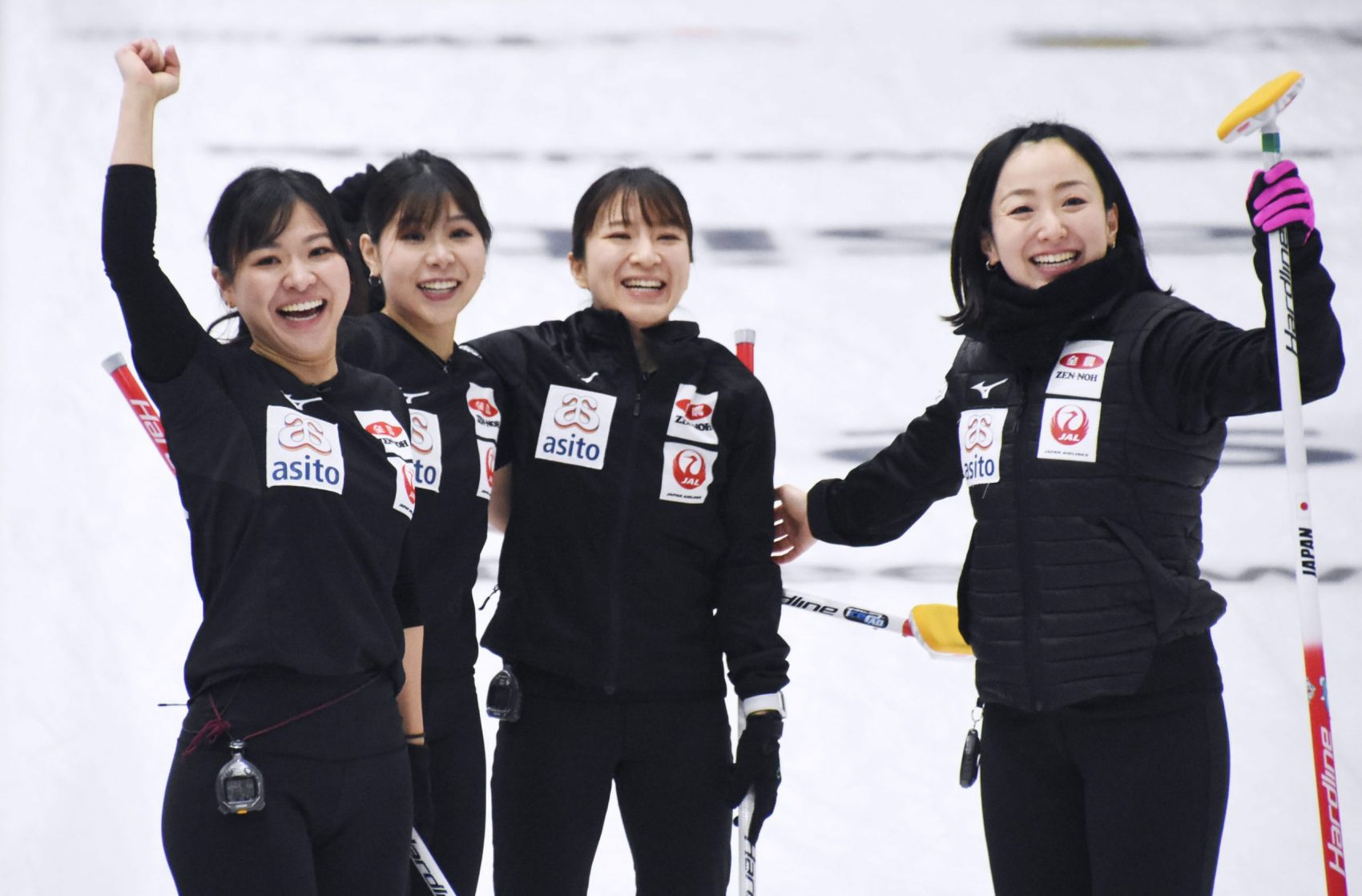 Ready To Roar Japan Women S Curling Team Looking To Take It Up A Notch In Beijing Japan Forward