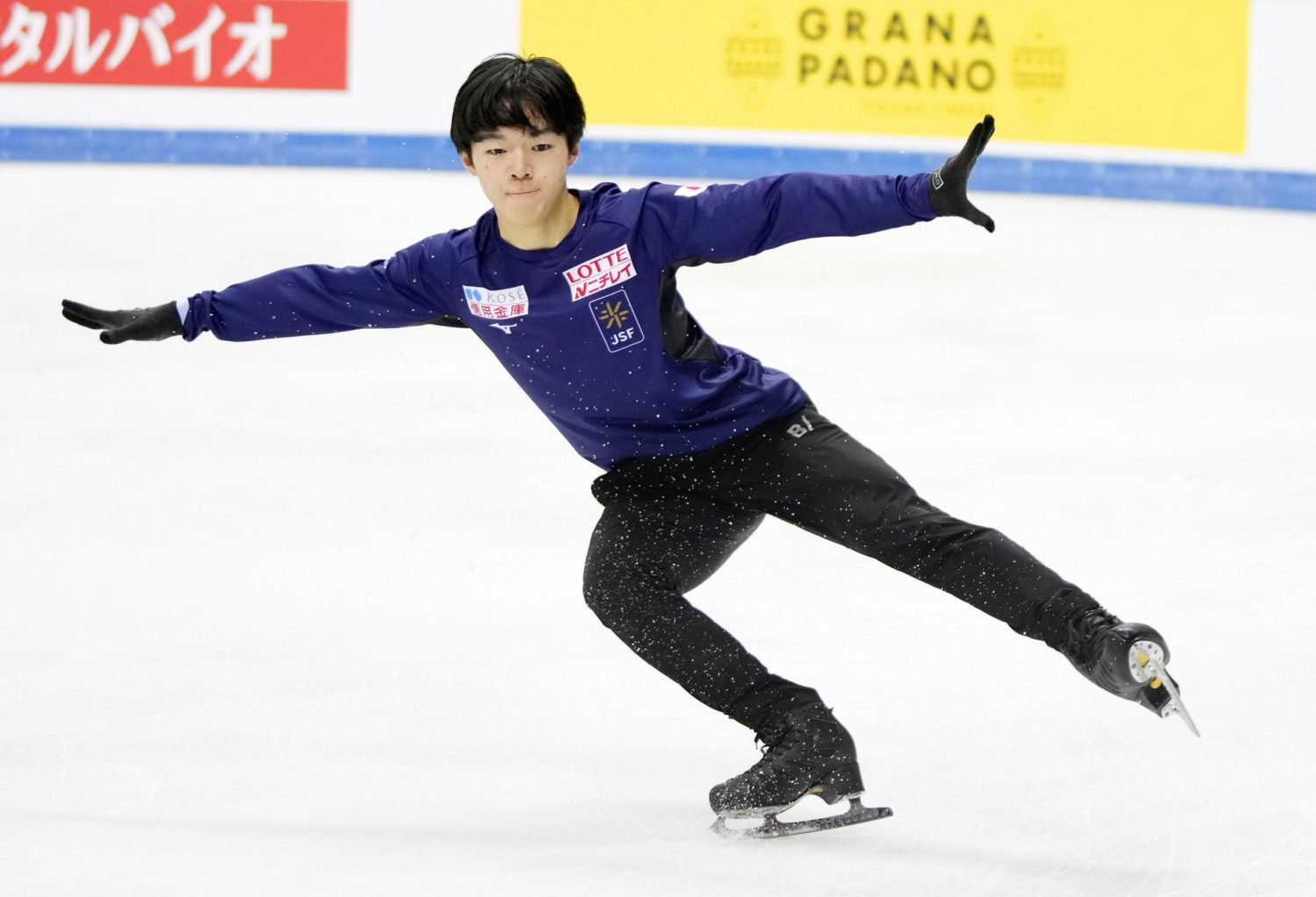 ICE TIME] Yuma Kagiyama Takes On the Olympic Challenge with Heroes Yuzuru  Hanyu, Shoma Uno | JAPAN Forward
