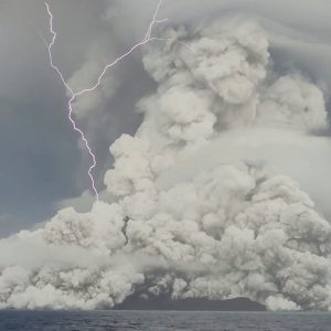 Eruption of the underwater volcano Hunga Tonga-Hunga Ha'apai off Tonga