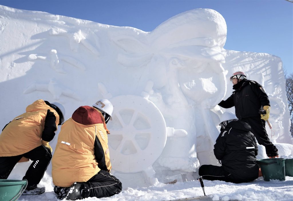 Record low snowfall causing problems for Sapporo Snow Festival