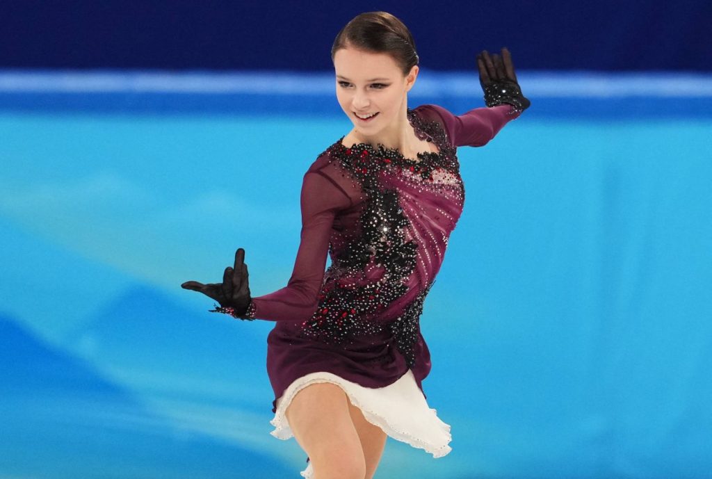 FIGURE SKATING | Anna Shcherbakova Wins Gold In Stunning Upset After ...