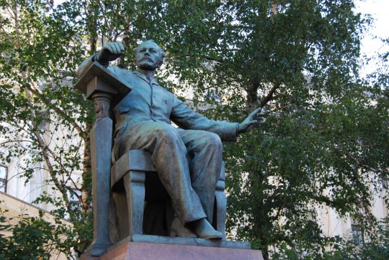 Statute of Tchaikovsky