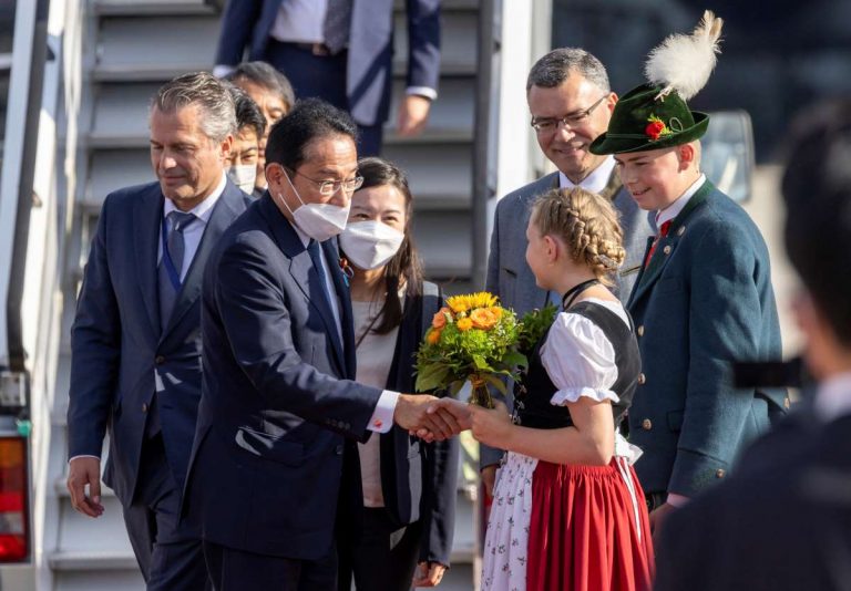 20220626 Germany G7 Summit Kishida 001