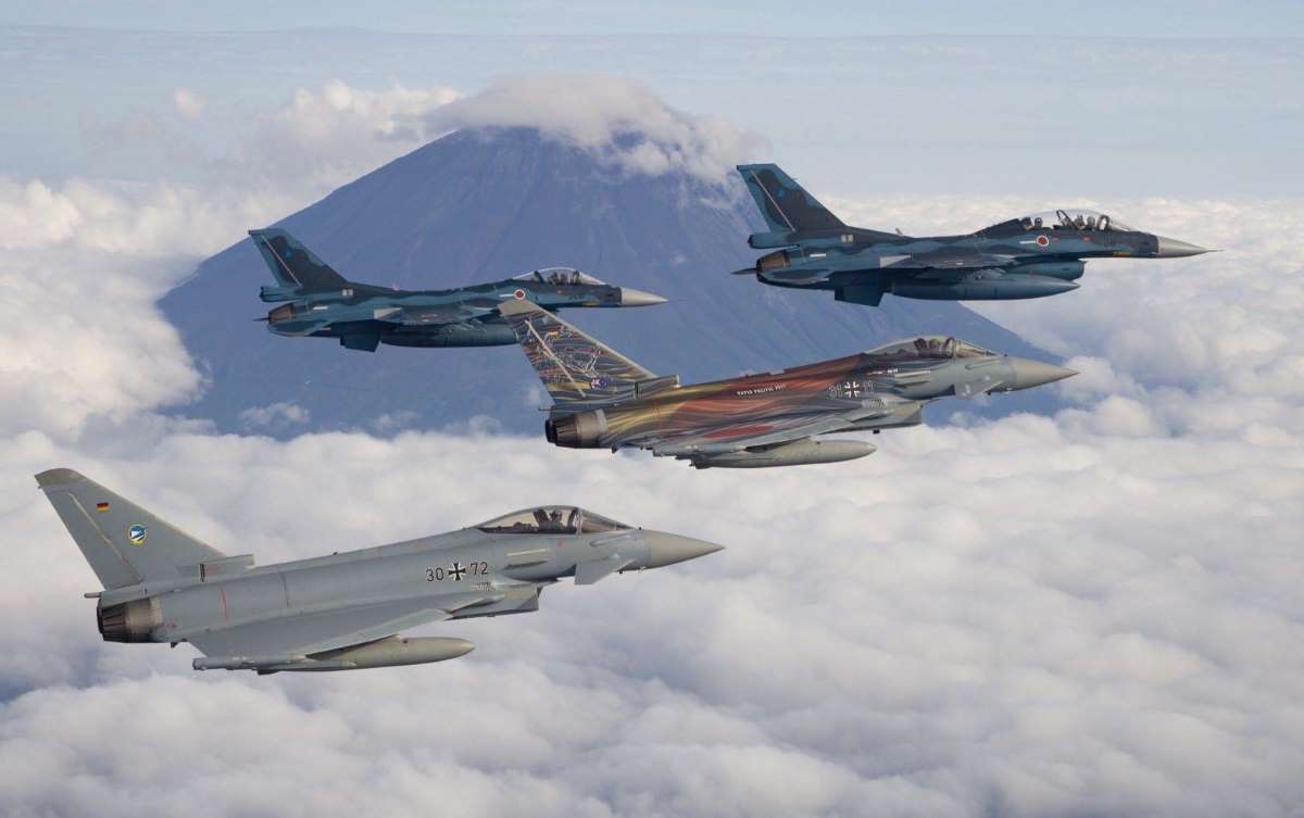 Germany’s ‘Eurofighter’ Jets Fly to Japan for the First Time - JAPAN Forward