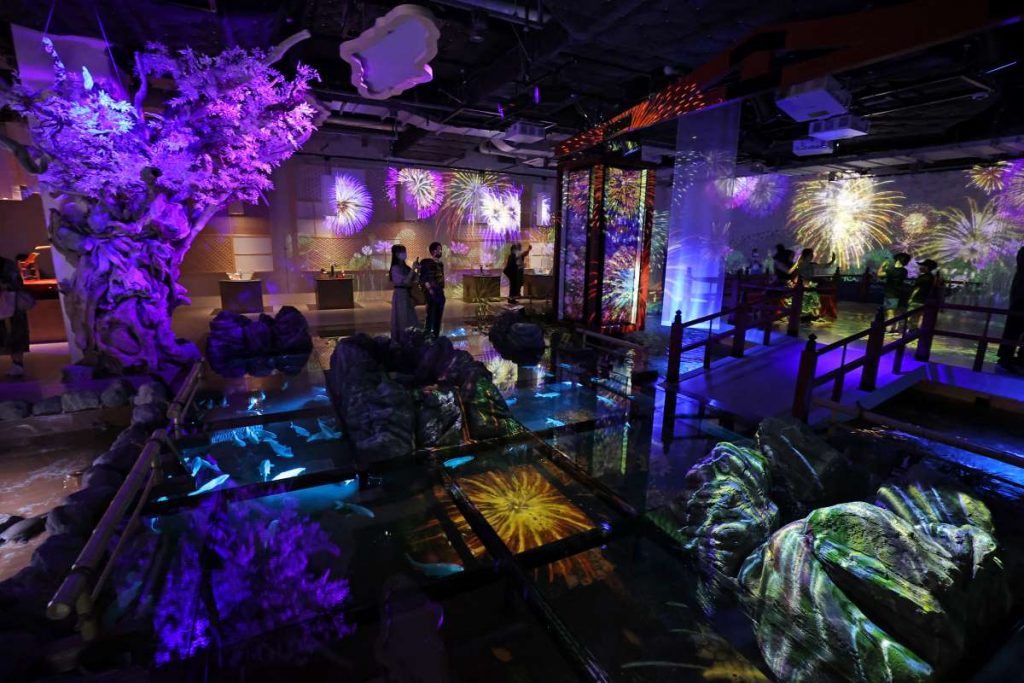 Japanese Aquariums Otherworldly Beauty In A New Immersive Experience   Evolving Aquariums 011 1024x683 