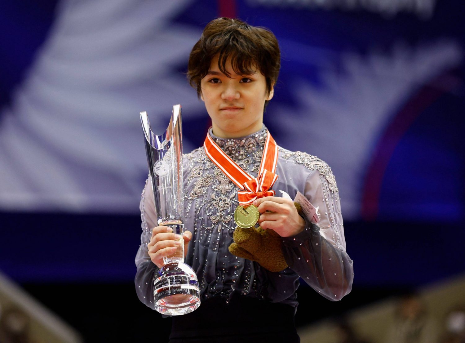 Shoma Uno takes lead over Zhou after men's short at NHK Trophy in