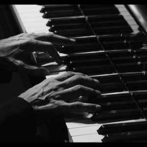 Ryuichi Sakamoto Playing the Piano 2022 003