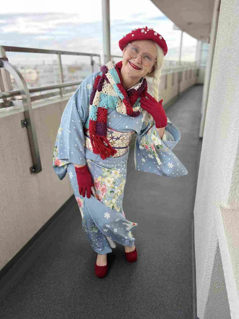 Kimono Style] Winter Seasonal Kimono for Your End-of-Year Wardrobe