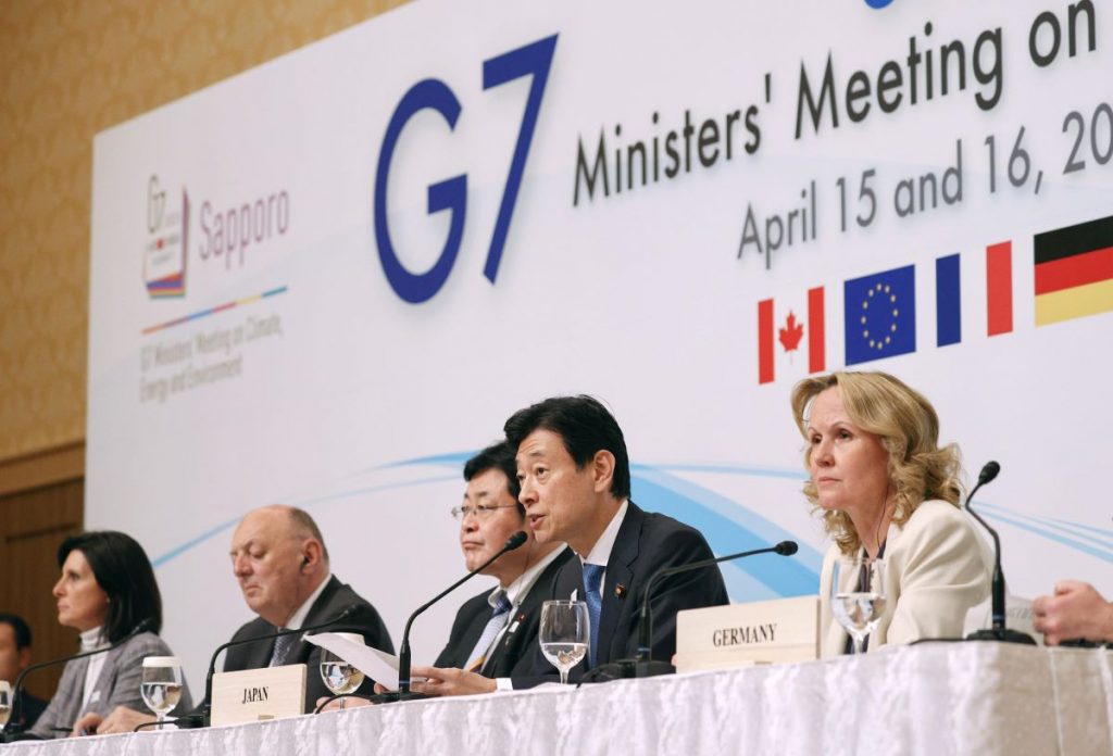 G7