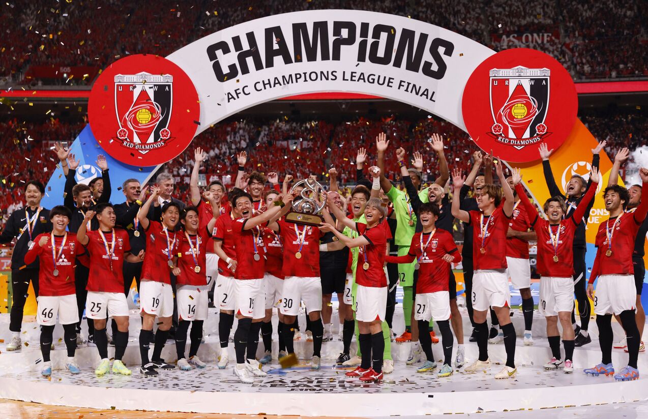 JAPAN SPORTS NOTEBOOK] Urawa Reds Win Asian Champions League Title