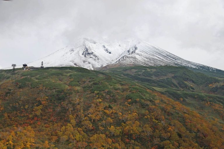 20231004 First Snowfall on Mt Daisetsu 003