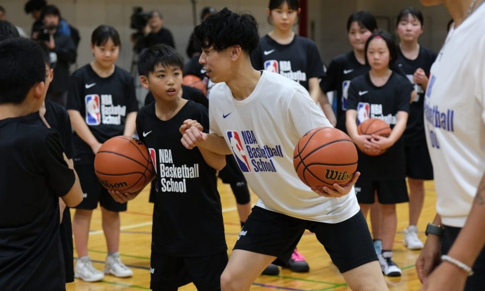 フープオープンで日本初のNBAバスケットボールスクール開校