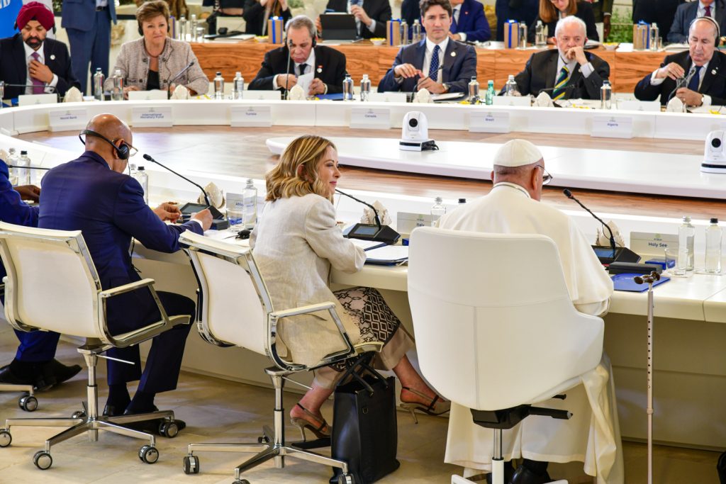 Pope Francis Meets G7 Leaders on Synthetic Intelligence, a ‘Thrilling and Fearsome Instrument’