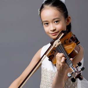 13 year Violinist HIMARI 001