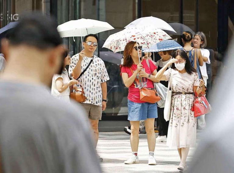 Tokyo heat power shortage rs