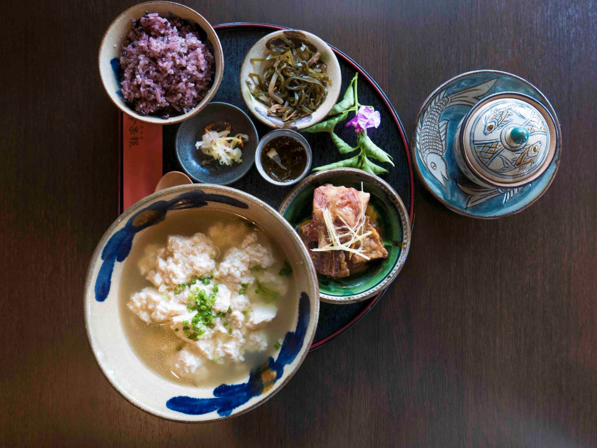 Okinawa Cuisine: A Perfect Recipe for a Wholesome Life | JAPAN Forward